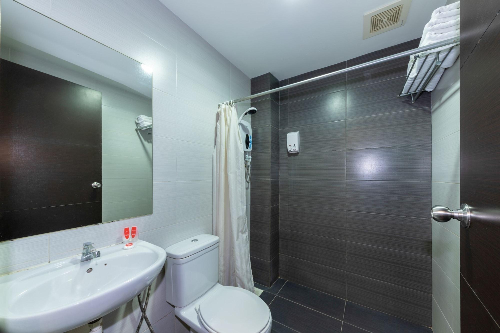 Oyo 430 Oak Valley Boutique Hotel Johor Bahru Dış mekan fotoğraf